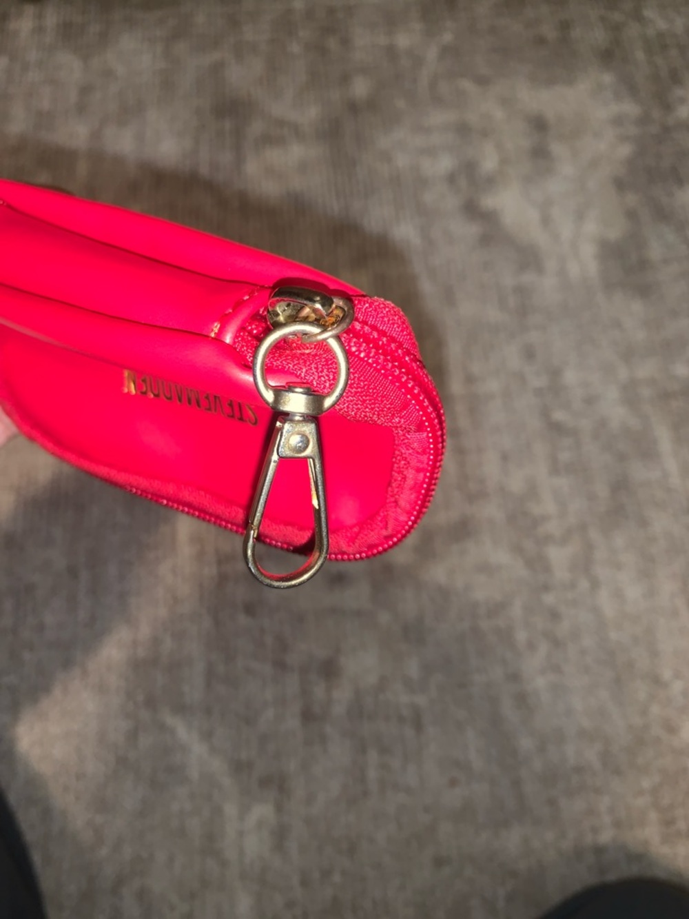 Steve Madden Red Key Pouch Accessory - Picture 4 of 8